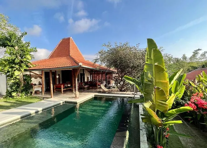 Villa Joglo - Tropical Oasis *